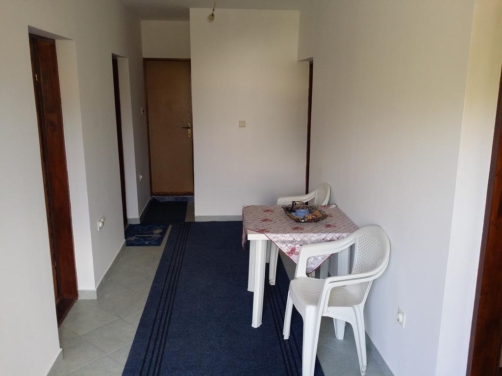 Apartman Tripkovic Бар Екстер'єр фото